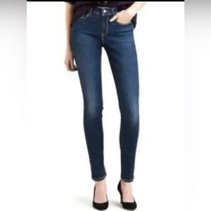 EUC Cabi dark wash curvy skinny jeans size 4 (29”)